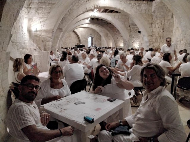 TORNEO DI BURRACO IN BIANCO